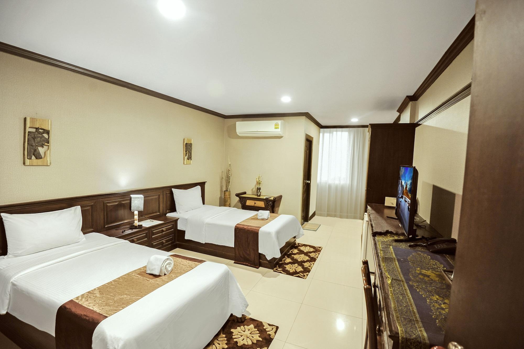 Romena Grand Hotel Chiang Mai Dış mekan fotoğraf