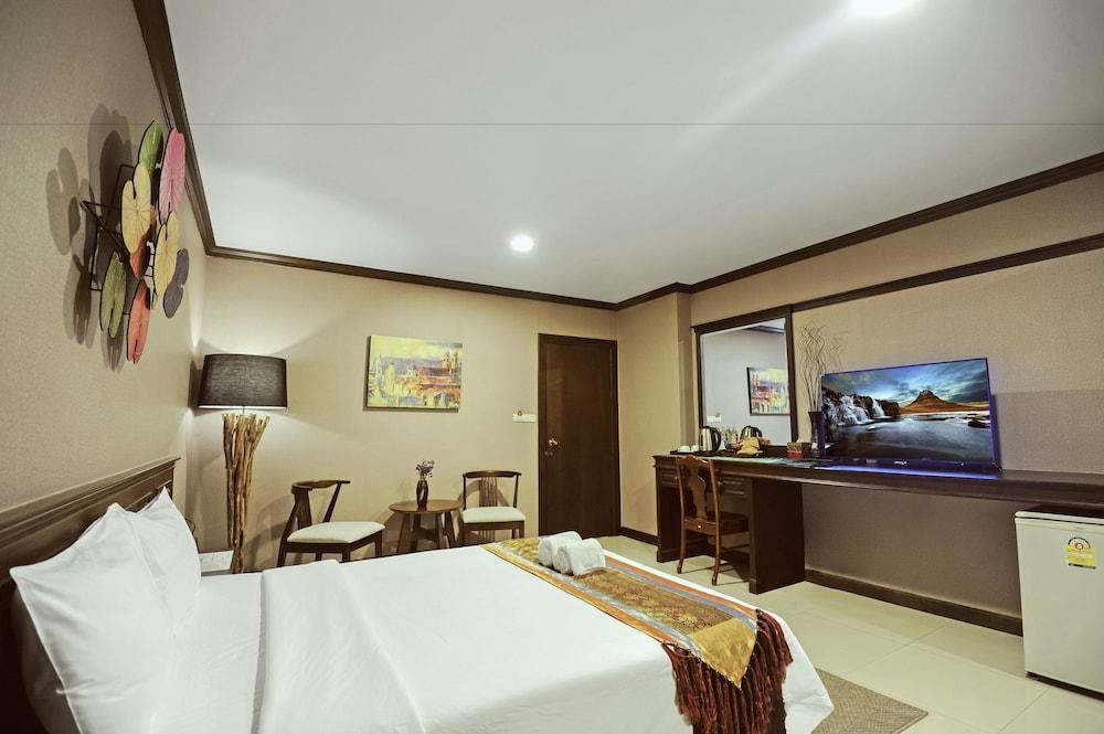 Romena Grand Hotel Chiang Mai Dış mekan fotoğraf