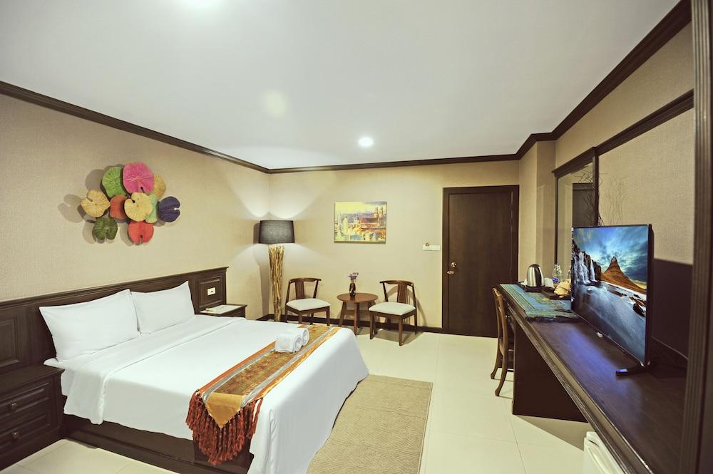Romena Grand Hotel Chiang Mai Dış mekan fotoğraf
