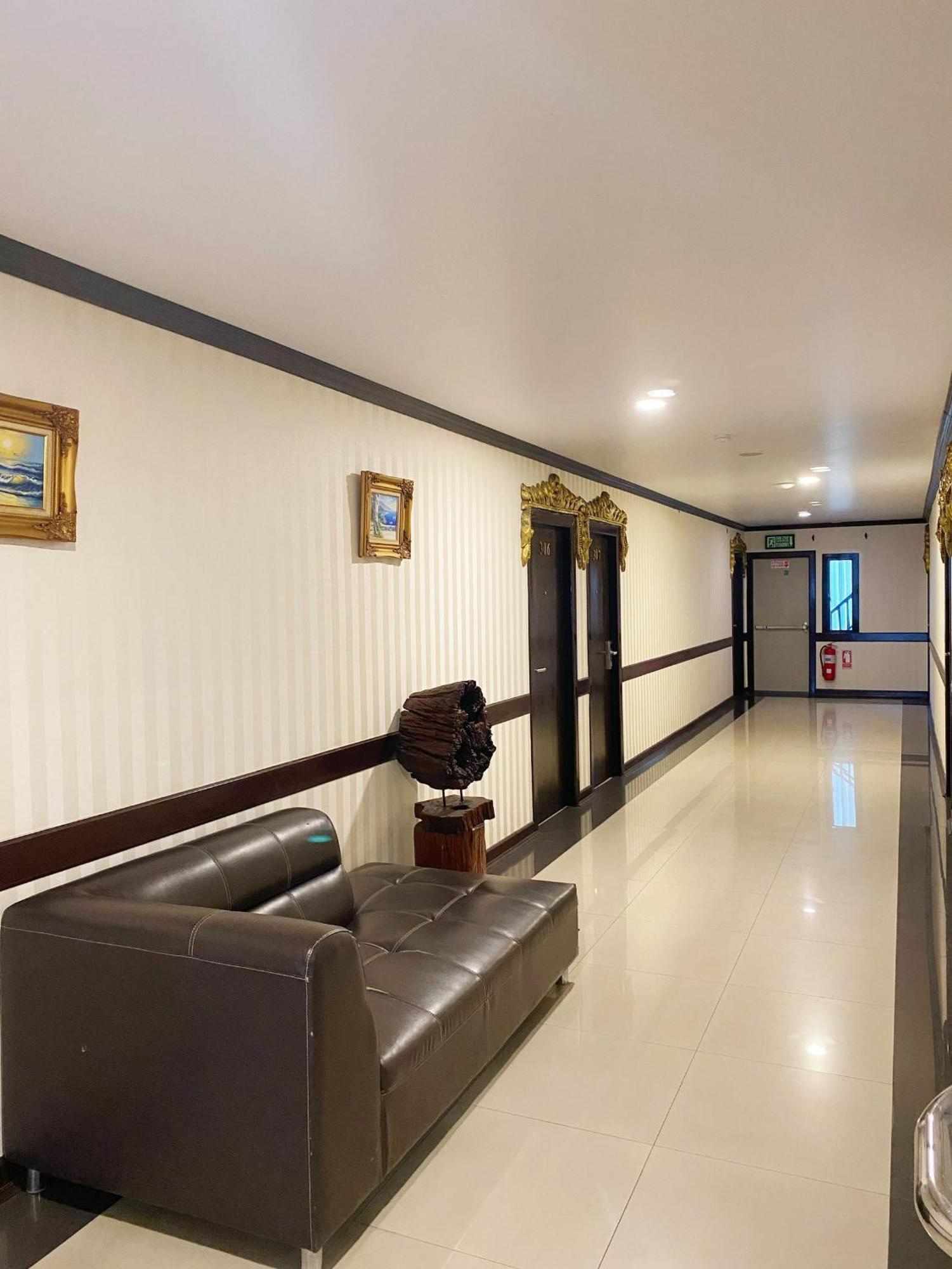 Romena Grand Hotel Chiang Mai Dış mekan fotoğraf