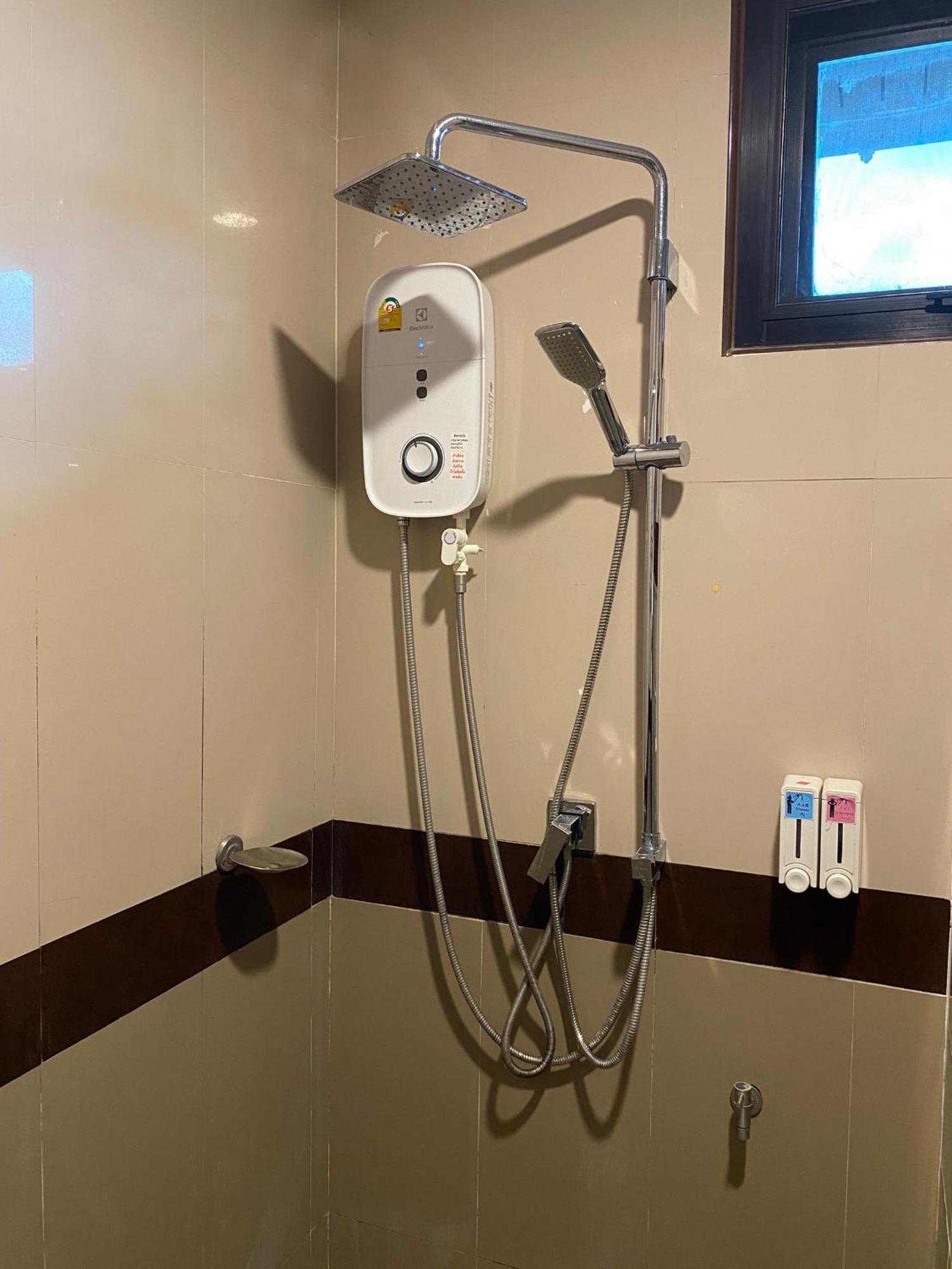 Romena Grand Hotel Chiang Mai Dış mekan fotoğraf