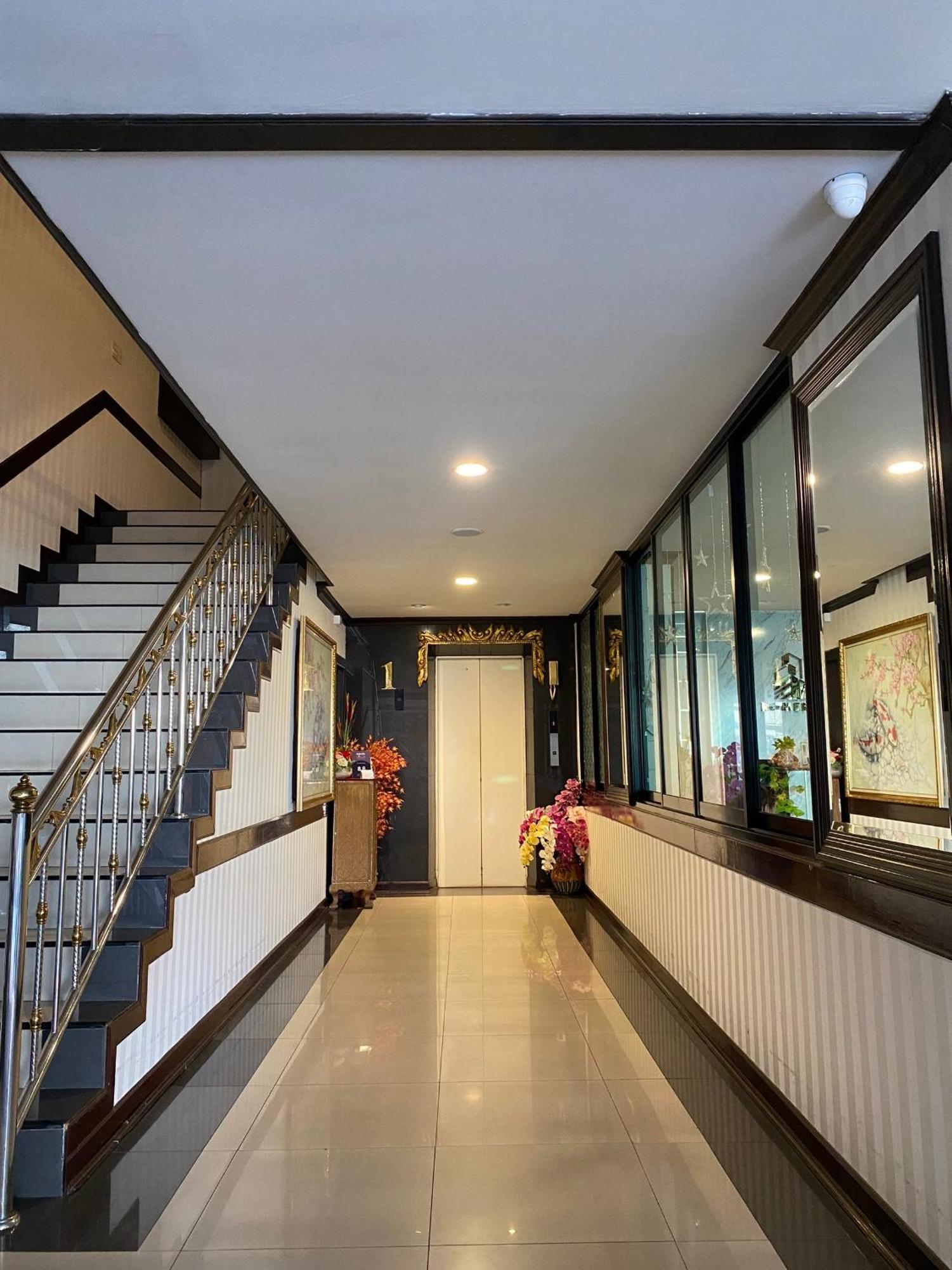 Romena Grand Hotel Chiang Mai Dış mekan fotoğraf